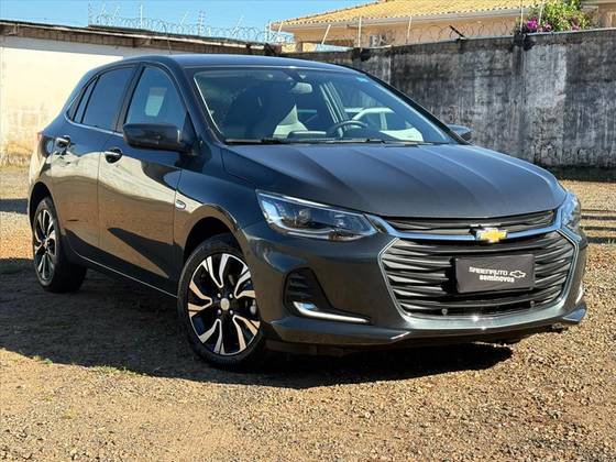 CHEVROLET ONIX 1.0 TURBO FLEX PREMIER AUTOMÁTICO CHEVROLET ONIX 1.0 TURBO FLEX PREMIER AUTOMÁTICO